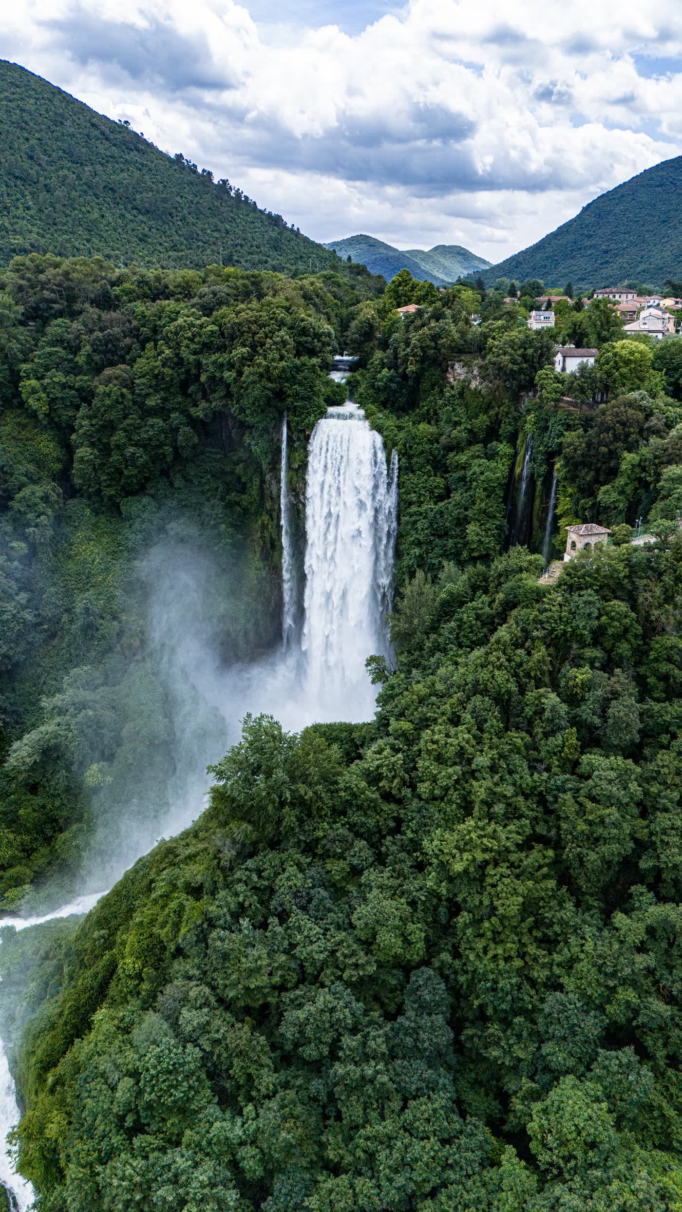 La Cascata delle Marmore vista dall'alto, Terni
