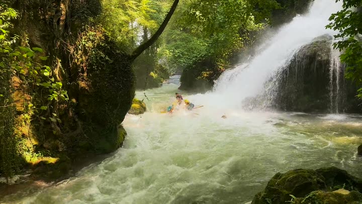 Rafting sotto la Cascata delle Marmore